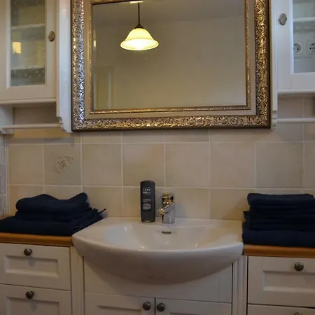 公寓 Bickbargen - Haus Mit 4 Schlafzimmern Und Platz Halstenbek